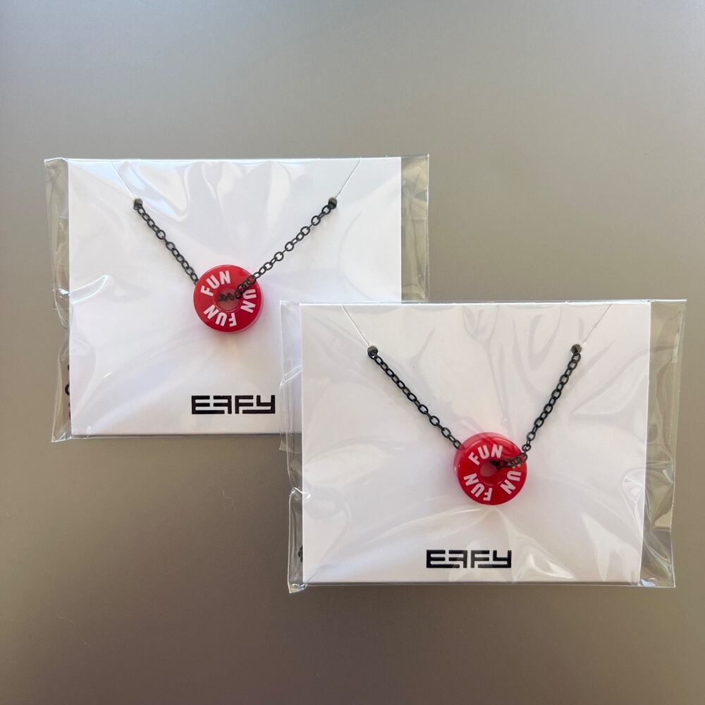 Effy 2 Necklace 18 Effy Red Fun Ships Pendant Black Chain Carnival Cruise Barrel